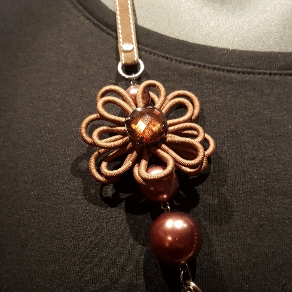 Multi Material Necklace - Picture 2 of 5